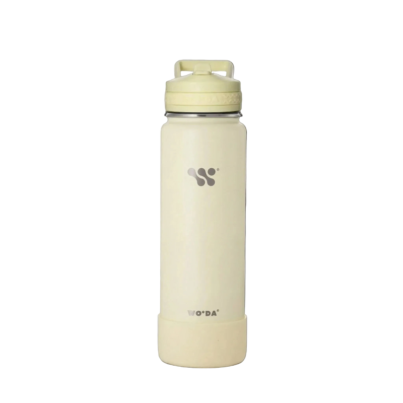 Woda PLUS 24 oz (0.71l)
